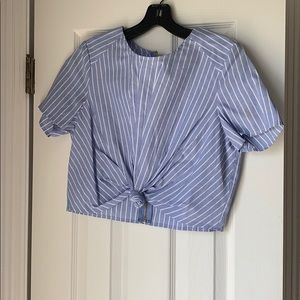 Cropped shirt